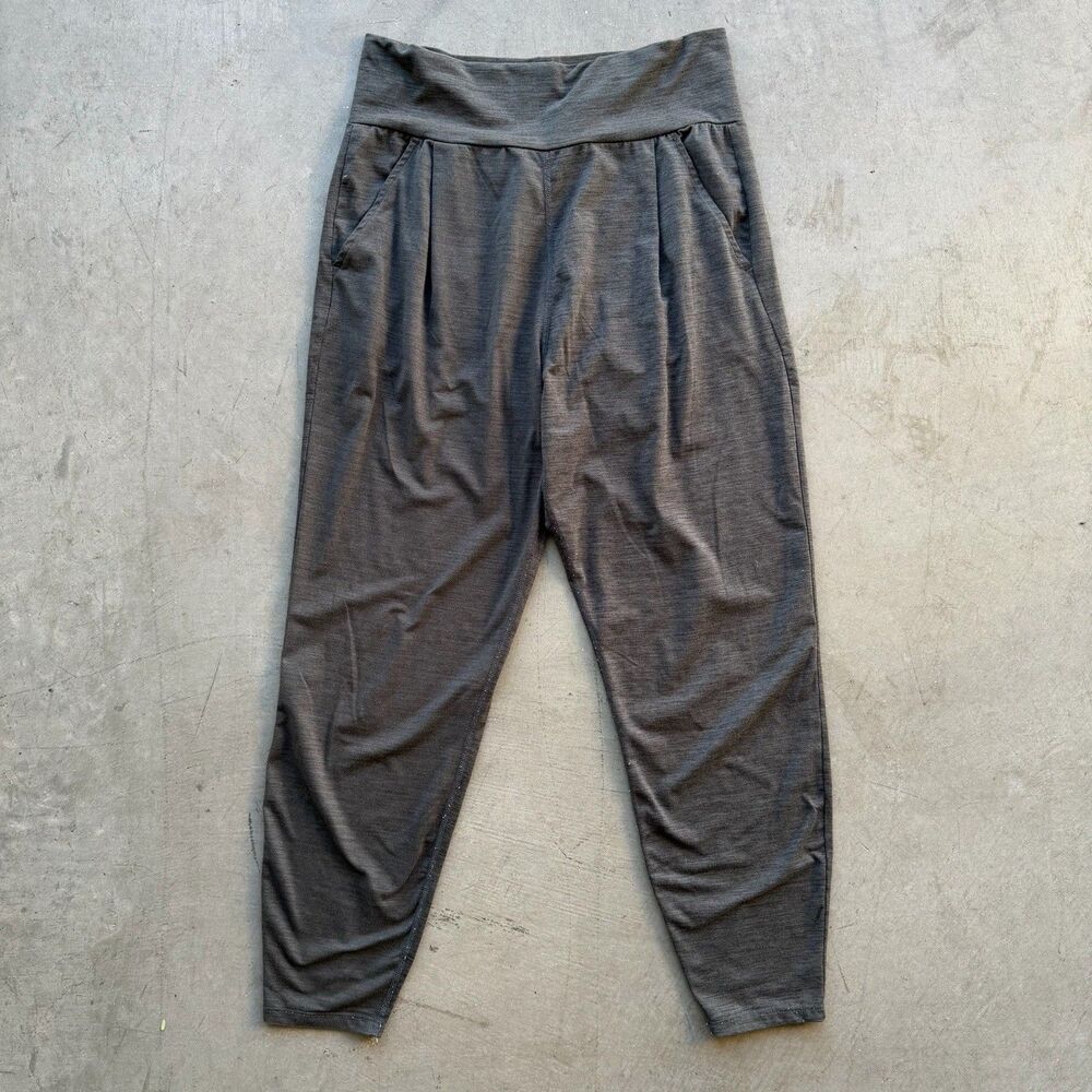 Vuori Lux At Ease Jogger Pants Womens S Oregano Heather VW427 Yoga High Rise